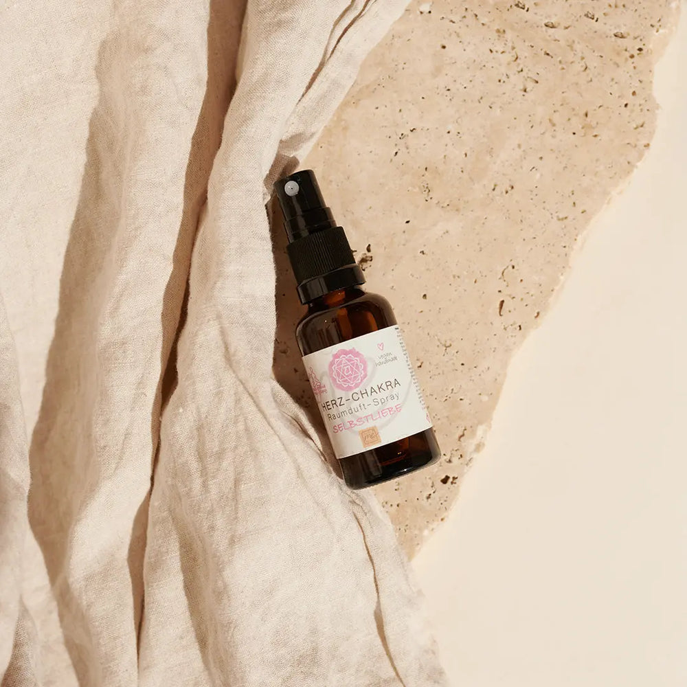Bio-Herz-CHAKRA Aromatherapie Aura-, Raumduft-, Yoga- & Meditationsspray SELBSTLIEBE (rosa)