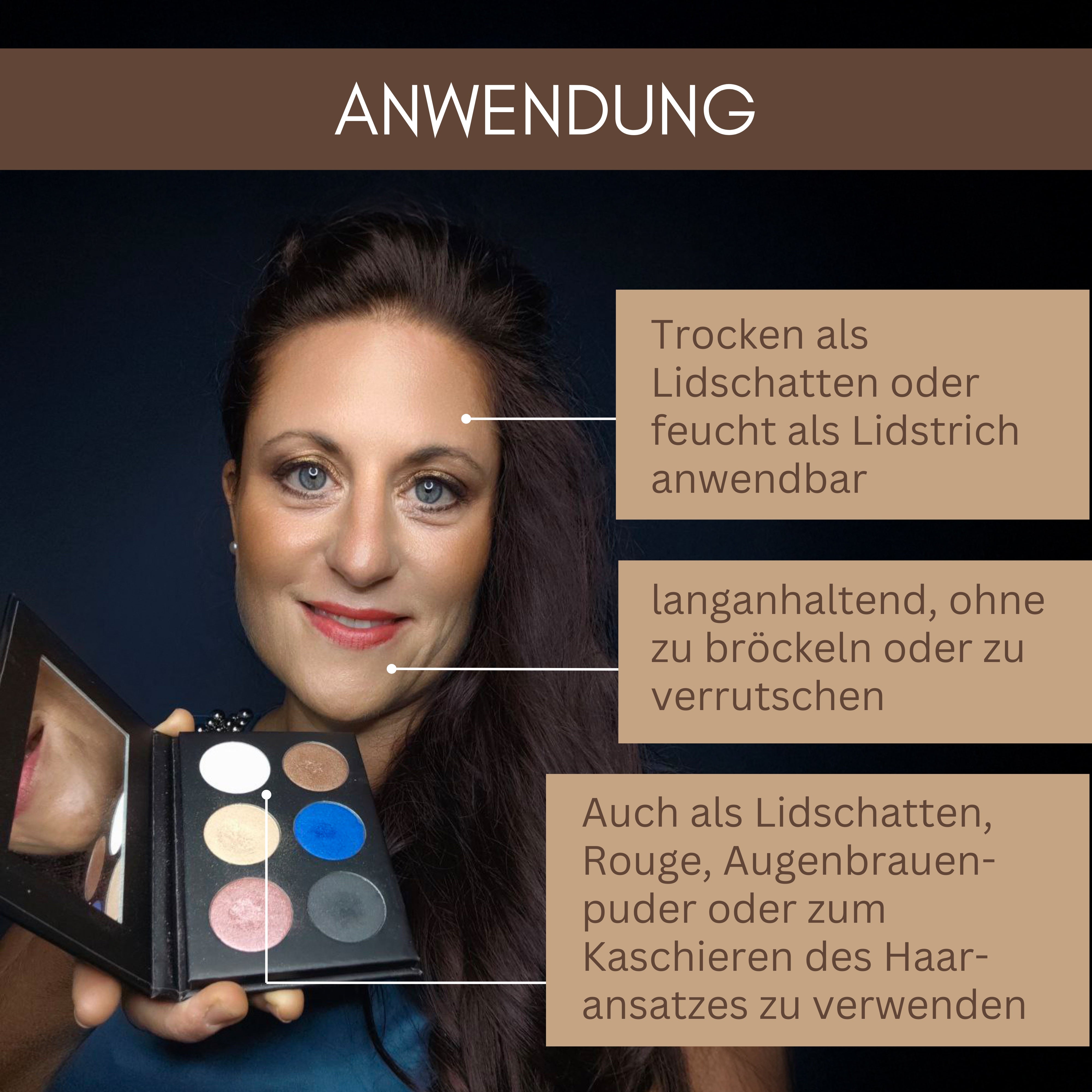 Frau präsentiert die Thats me Organic® Lidschattenpalette; der Text erläutert deren vielseitigen Einsatz und langanhaltende Qualität.