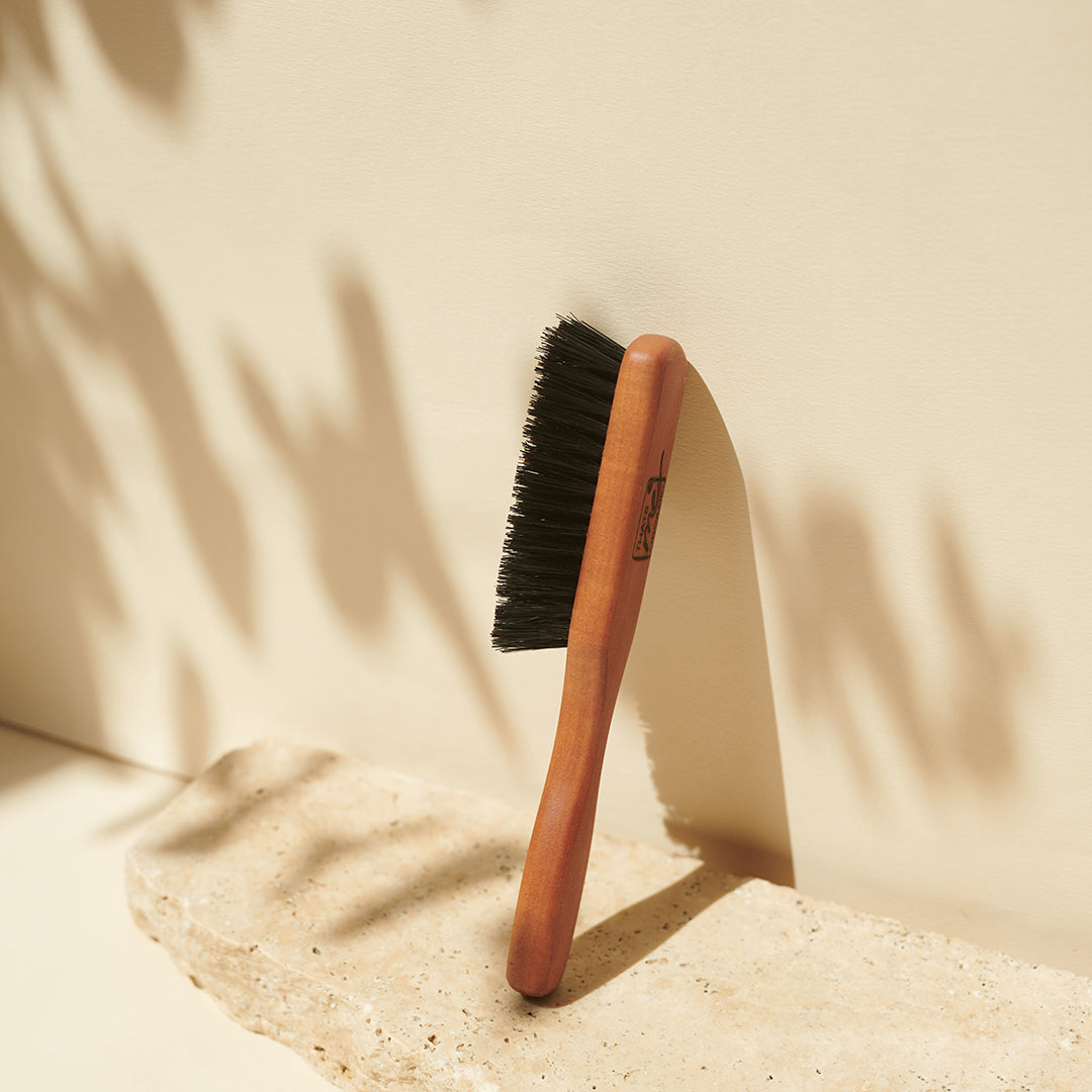 Profi Haar-& Bartbürste "Mini" aus Birnbaumholz & Wildschweinborste