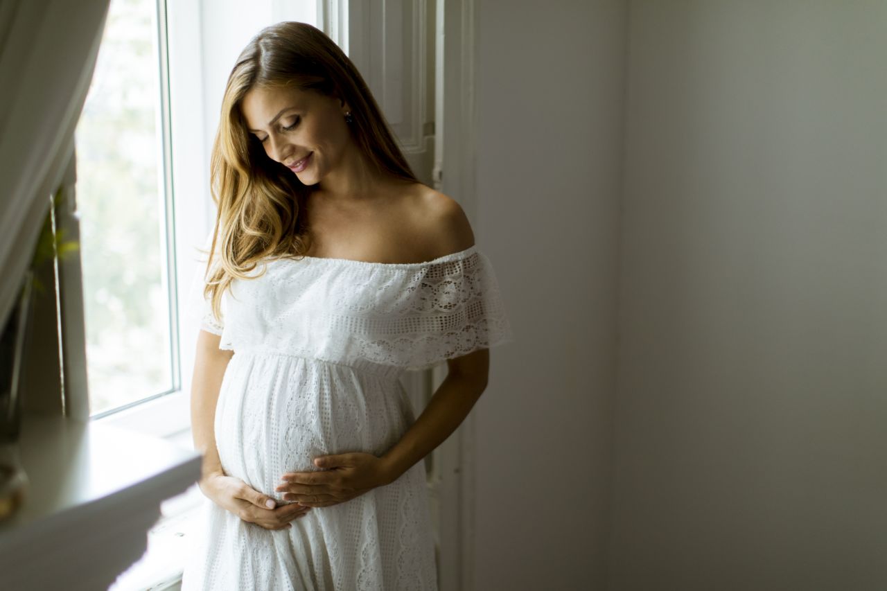 Haare färben in der Schwangerschaft – ist das wirklich unbedenklich?