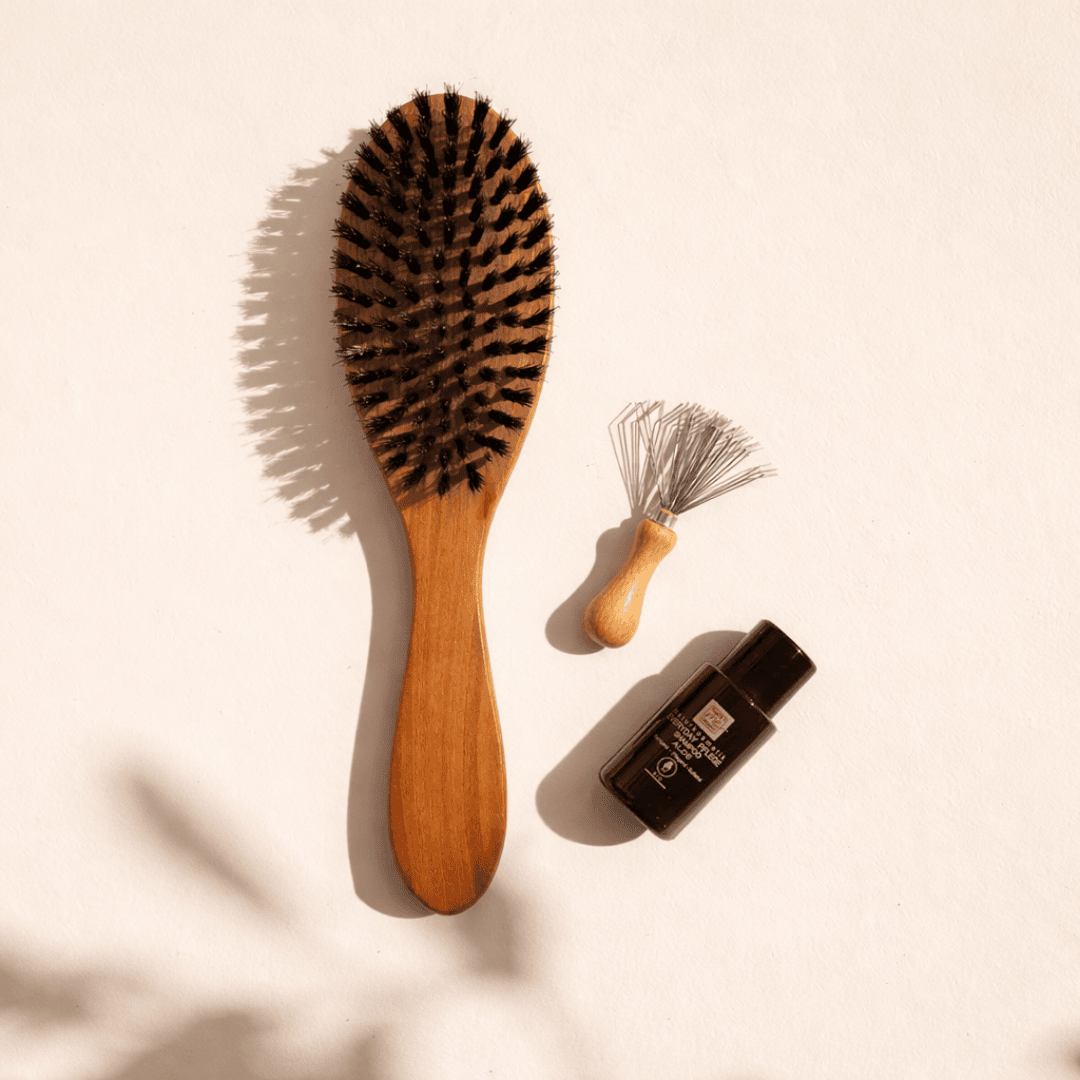 Spar Set Profi-Haarbürste Klassikform "Die Bewährte" + Bürstenreiniger + Pflegeshampoo