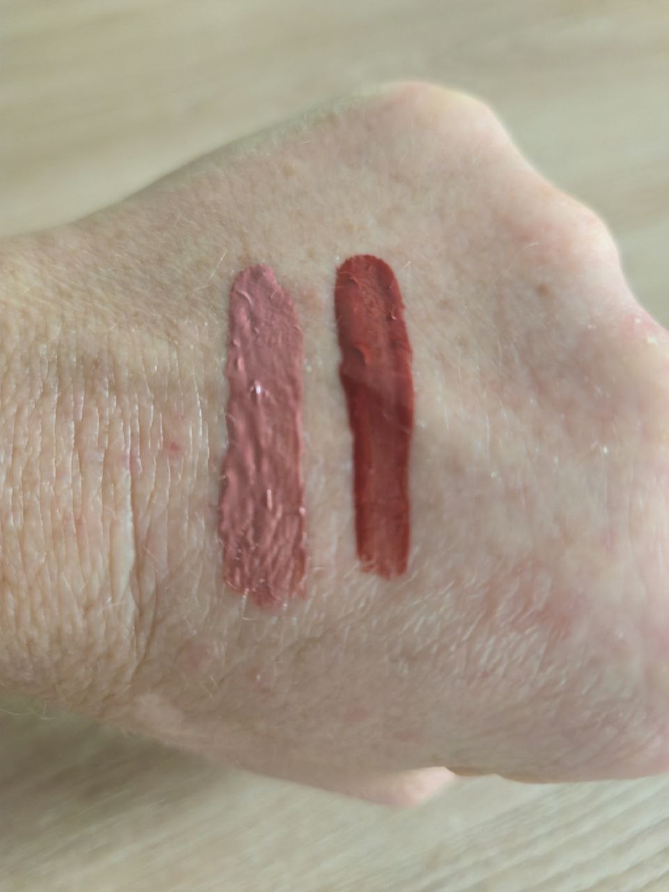 Luxury Bio Lipgloss ohne Titandioxid | 2 Nuancen