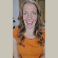 Die liebe Judith zeugt euch unsere beiden neuen Eye-Lifting Produkte 